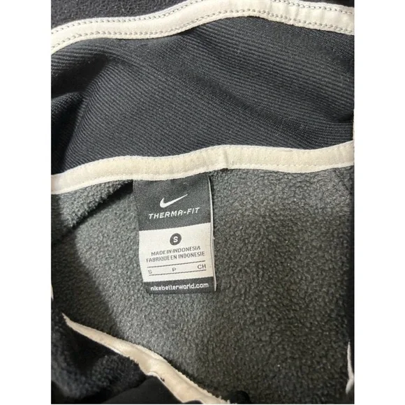 Nike Therma Fit Lebron James Hoodie - Men’s Small - Picture 5 of 5